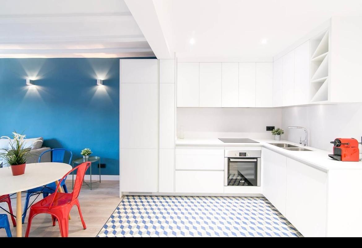 Appartement Apartamento Elyo à Barcelone Extérieur photo